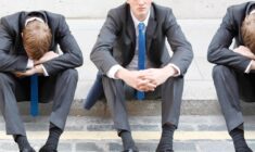 Nejistota v zaměstnání: Kdy je čas změnit práci či obor?