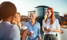 První krok do kariéry: Jak si absolventi mohou najít smysluplnou práci